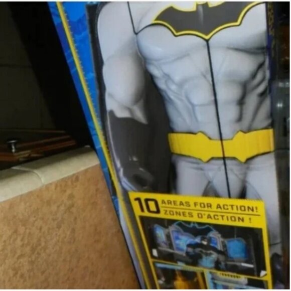 Batman Bat-Tech Batcave Giant Transforming Playset DC Comics🆕⌚📦🏃💨🚚 - Picture 10 of 16